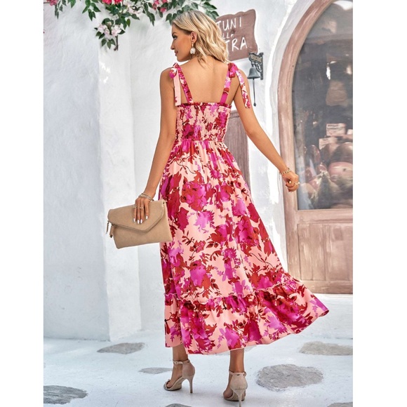 🔥🆕 ANNA-KACI CALIFORNIA Floral Tie-Shoulder Frill Trim Smocked Dress medium - Picture 3 of 13